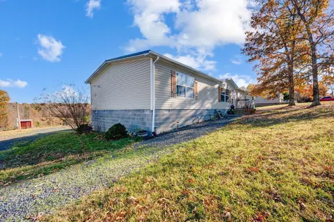 276 Beeks Ln, Spout Spring, VA 24593 photo 23