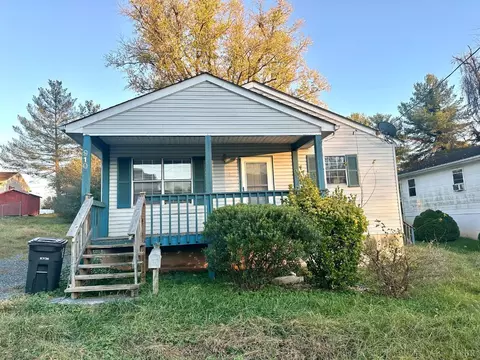 910 Tyree St, Lynchburg, VA 24504