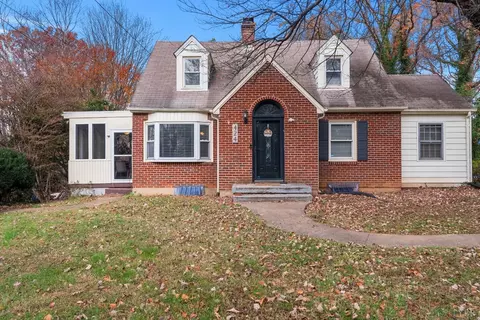 424 Winesap Rd, Madison Heights, VA 24572