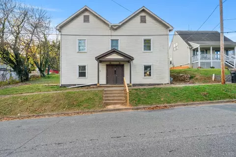 613 Monroe St, Lynchburg, VA 24504