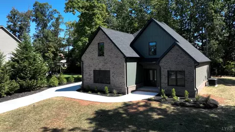 61 Barringer Dr, Rustburg, VA 24588 photo 9