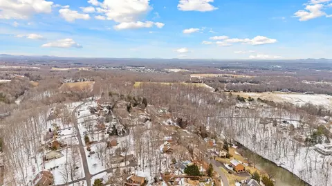 115 Sailview Dr, Forest, VA 24551 photo 7