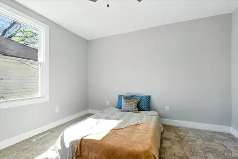 136 A St, Monroe, VA 24574 photo 7