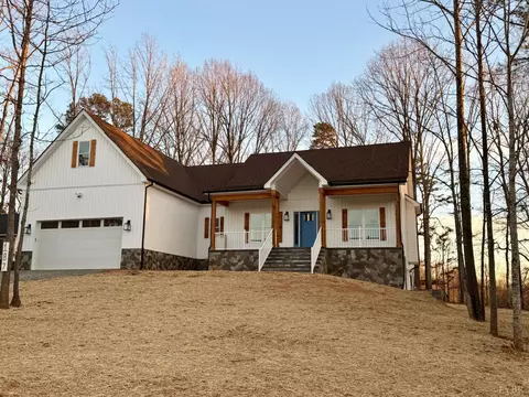 187 Cambridge Ct, Madison Heights, VA 24572