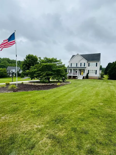 1181 Brigade Pl, Forest, VA 24551 photo 2