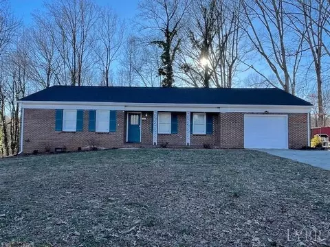 316 Ragland Rd, Madison Heights, VA 24572