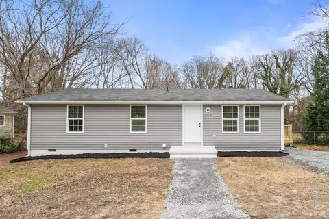 205 Juniper Cliff Rd, Brookneal, VA 24528