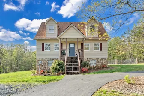 268 Leftwich Rd, Madison Heights, VA 24572