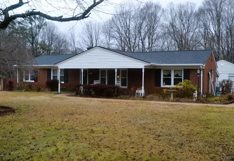 279 Hilltop Dr, Madison Heights, VA 24572