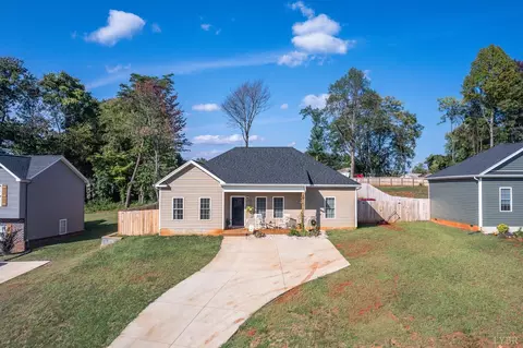 29 Patrick Ct, Madison Heights, VA 24572