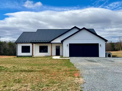 567 Down Creek Rd, Brookneal, VA 24528