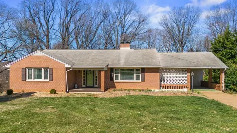 126 Chapel View Dr, Madison Heights, VA 24572