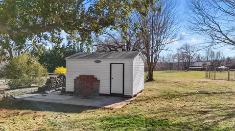 466 S Five Frks, Monroe, VA 24574 photo 6