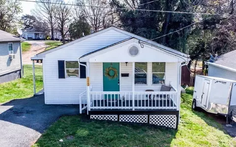 1112 Virginia St, Lynchburg, VA 24504
