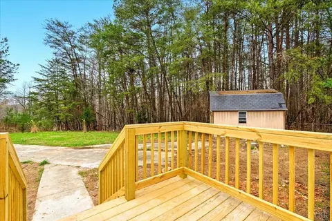 330 Bloxsom Rd, Callands, VA 24530 photo 34