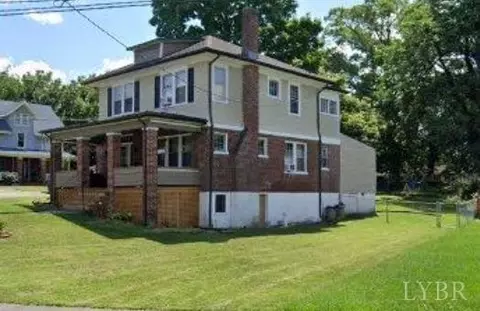 1302 Rugby Nw Blvd, Roanoke, VA 24017