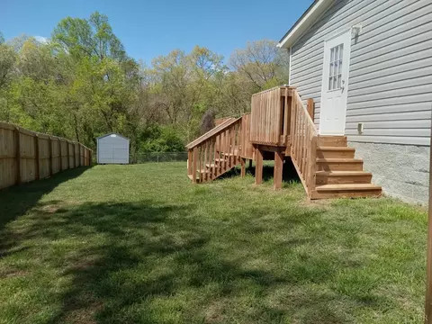 839 Cedar Gate Rd, Monroe, VA 24574 photo 2