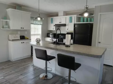839 Cedar Gate Rd, Monroe, VA 24574 photo 4