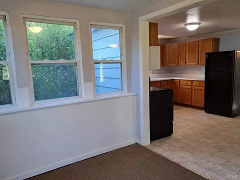 6019 Wards Rd, Evington, VA 24550 photo 9