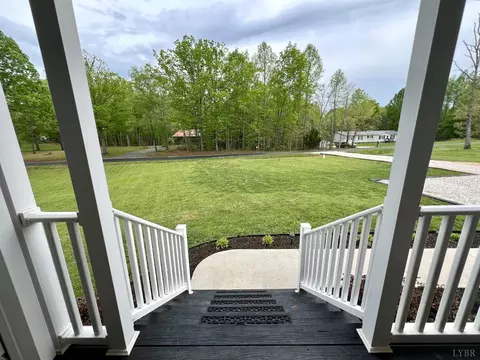 605 Beeks Ln, Spout Spring, VA 24593 photo 7