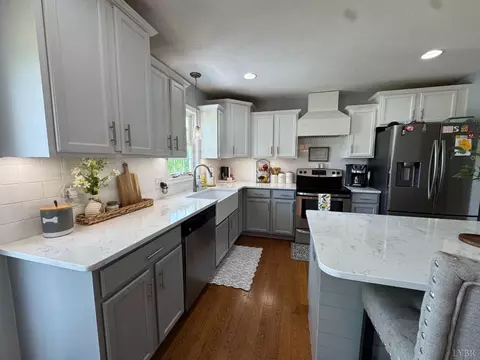 605 Beeks Ln, Spout Spring, VA 24593 photo 17