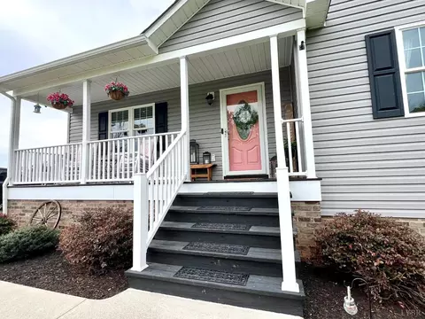 605 Beeks Ln, Spout Spring, VA 24593 photo 5