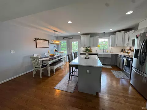 605 Beeks Ln, Spout Spring, VA 24593 photo 14