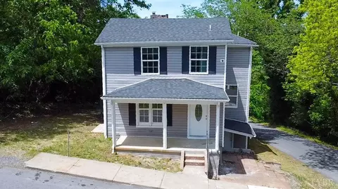1001 3rd St, Lynchburg, VA 24504