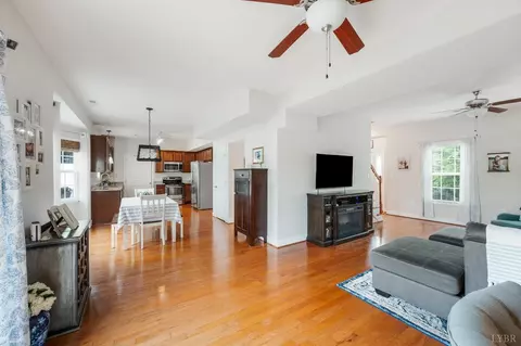 76 Davids Way, Evington, VA 24550 photo 8