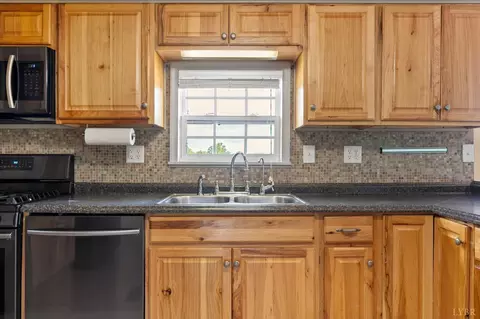 3144 Ball Park Loop, Halifax, VA 24558 photo 12