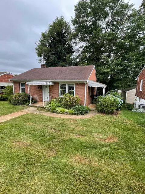 609 Hood St, Lynchburg, VA 24501