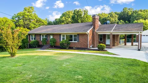 205 Statham Rd, Lynchburg, VA 24504