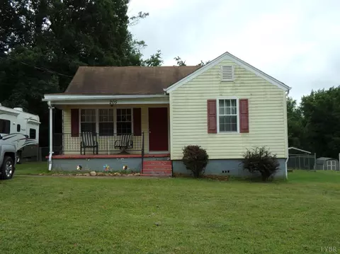 205 Tyree Cir, Madison Heights, VA 24572