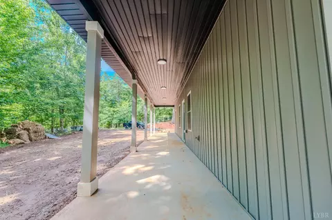 Exterior - 109 Tosh Ln, Goodview, VA 24095 photo 3 of 5