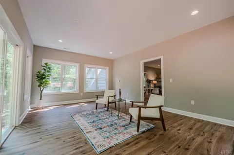 Living - 109 Tosh Ln, Goodview, VA 24095 photo 6 of 7