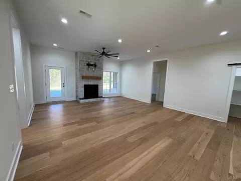 1045 Cedar Tree Ln, Forest, VA 24551 photo 10