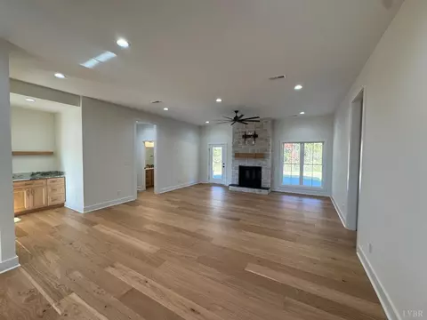 1045 Cedar Tree Ln, Forest, VA 24551 photo 7