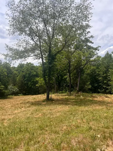 5 Hartless Rd, Amherst, VA 24521