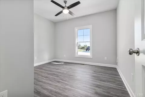 9830 Leesville Rd, Evington, VA 24550 photo 17