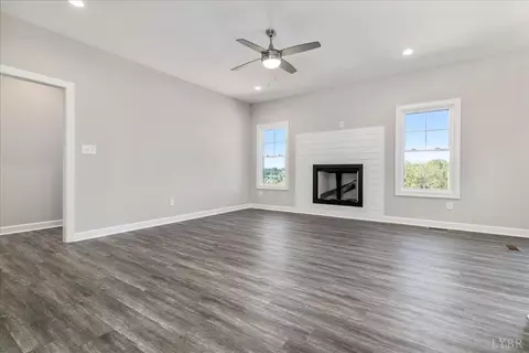 9768 Leesville Rd, Evington, VA 24550 photo 7