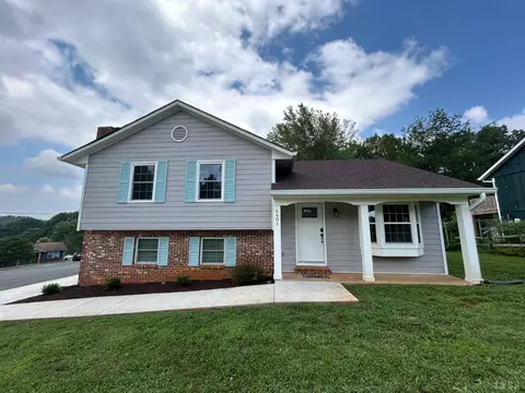 6401 Pawnee Dr, Lynchburg, VA 24502