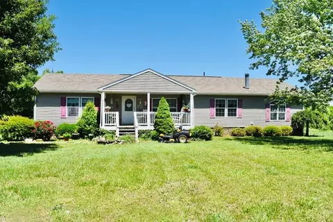 551 Windy Hill Ln, Charlotte Court House, VA 23923