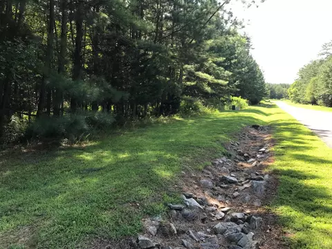 0 Hidden Cove Ln, Lynch Station, VA 24571