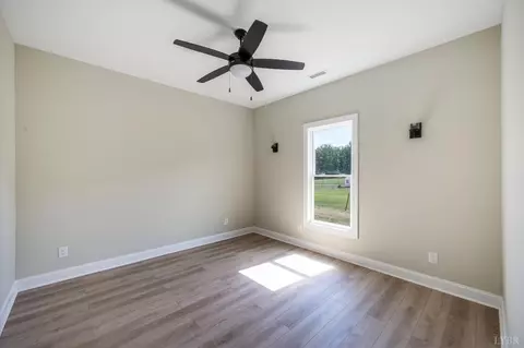 Bedroom - 272 Marshall Mill Rd, Gladys, VA 24554 photo 1 of 11