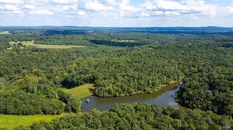 1 Cherrystone Lake Rd, Chatham, VA 24531