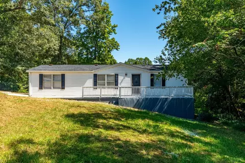 297 Ragland Rd, Madison Heights, VA 24572