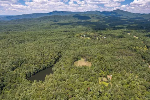 6049 Elon Rd, Monroe, VA 24574