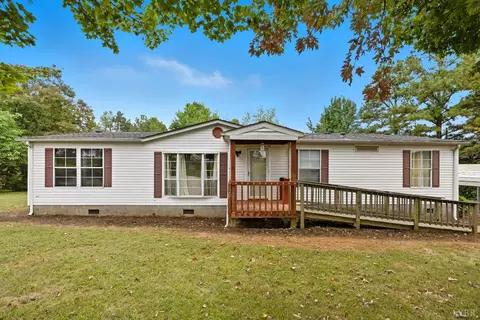 1809 Narrow Passage Rd, Spout Spring, VA 24593