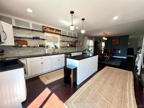 120 N Main St, Amherst, VA 24521 photo 23
