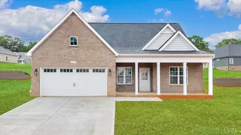 1100 Snowfield Cir, Lynchburg, VA 24503